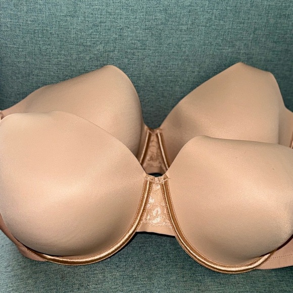 Vanity Fair Light Beige Bra 44D - Picture 2 of 15